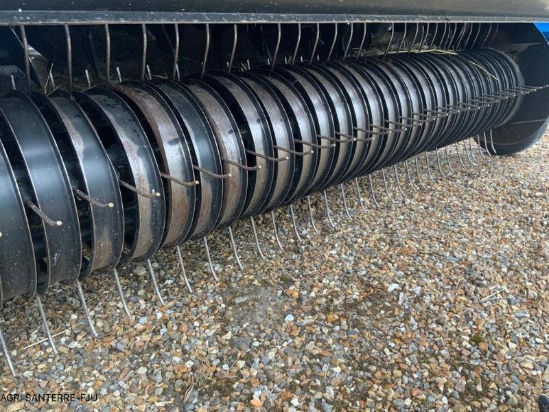 Rundballenpresse typu New Holland ROLL-BELT 180, Gebrauchtmaschine v ROYE (Obrázok 4)