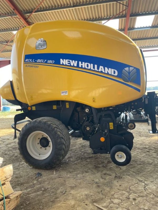 Rundballenpresse типа New Holland rollbelt 180 superfeed, Gebrauchtmaschine в MORHANGE (Фотография 1)