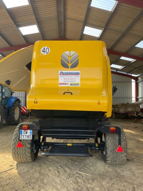 Rundballenpresse типа New Holland rollbelt 180 superfeed, Gebrauchtmaschine в MORHANGE (Фотография 3)