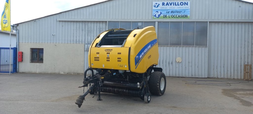 Rundballenpresse des Typs New Holland Rollbelt180 superfeed, Gebrauchtmaschine in VERT TOULON (Bild 10)