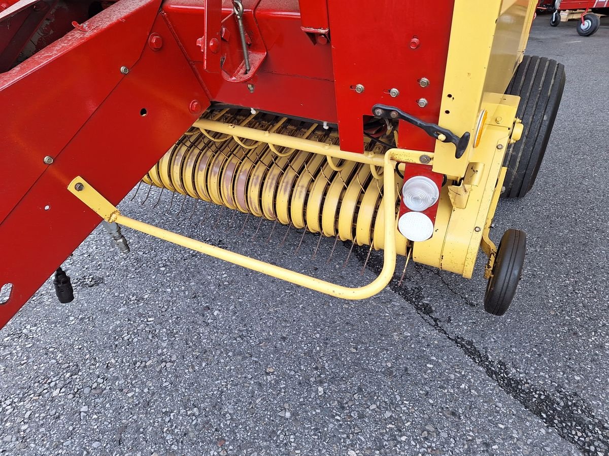 Rundballenpresse des Typs New Holland Rundballenpresse 865, Gebrauchtmaschine in Bergheim (Bild 9)