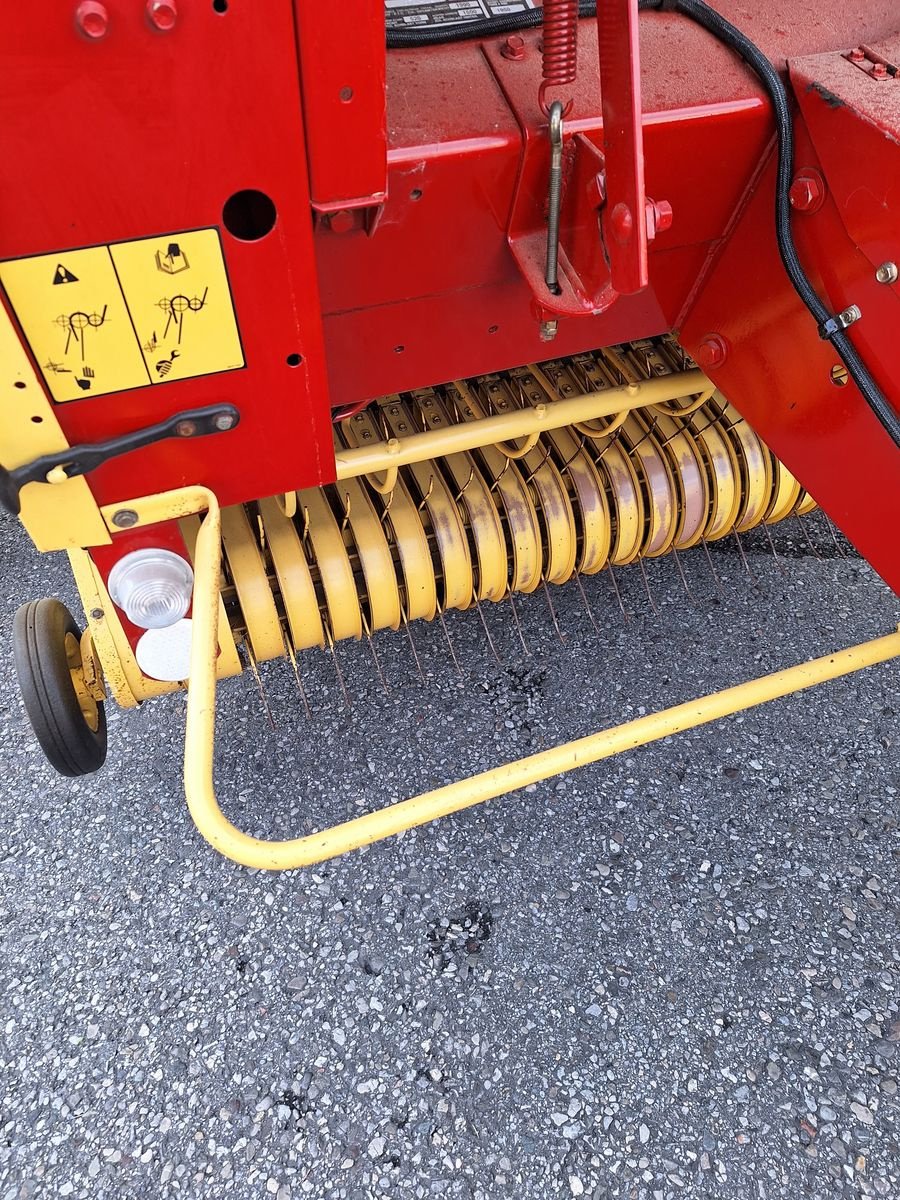 Rundballenpresse des Typs New Holland Rundballenpresse 865, Gebrauchtmaschine in Bergheim (Bild 12)