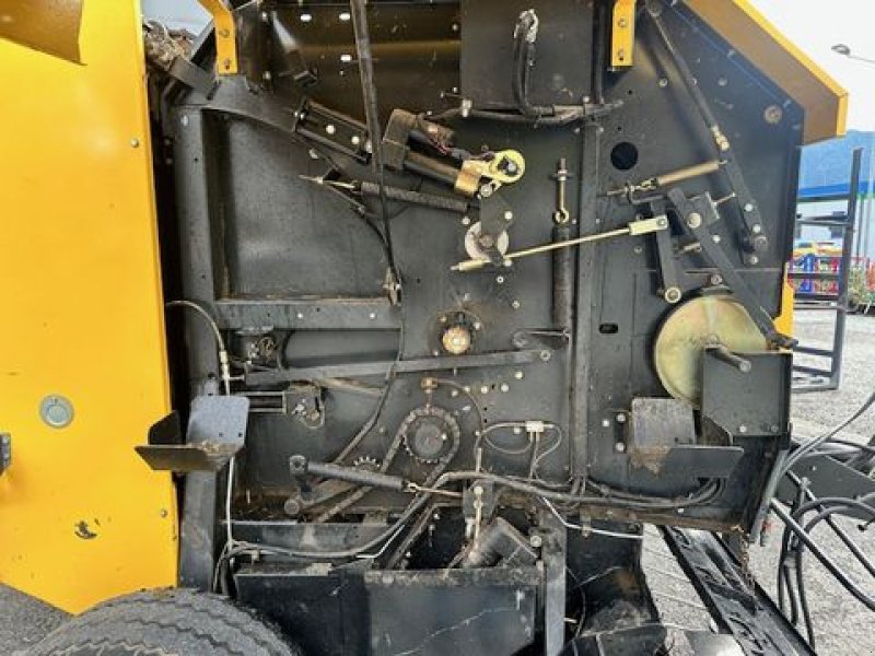 Rundballenpresse des Typs New Holland Rundballenpresse BR6090, gebraucht, Gebrauchtmaschine in Tamsweg (Bild 14)