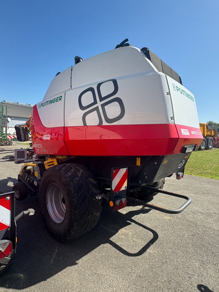 Rundballenpresse typu Pöttinger 185 v pro, Gebrauchtmaschine v Neufchâtel-en-Bray (Obrázek 11)