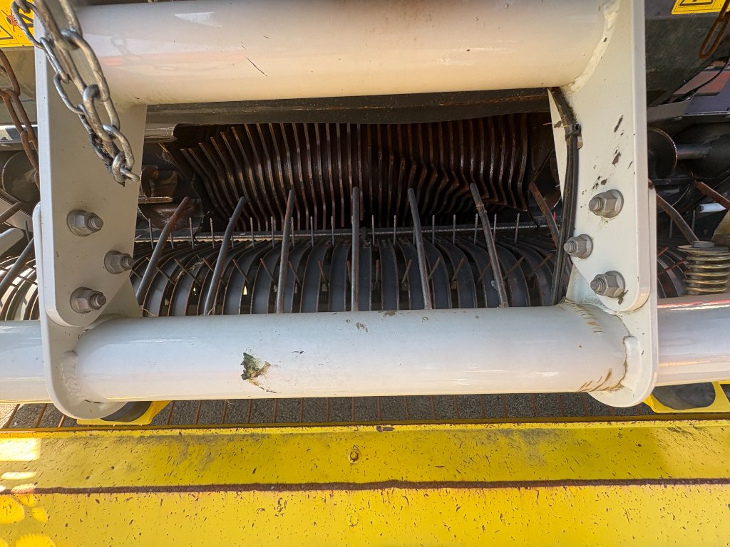 Rundballenpresse typu Pöttinger 185 v pro, Gebrauchtmaschine v Neufchâtel-en-Bray (Obrázek 5)