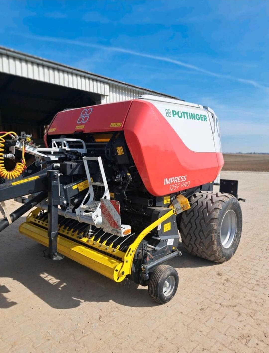 Rundballenpresse типа Pöttinger Impress 125 F Pro, Gebrauchtmaschine в Nassenfels (Фотография 1)