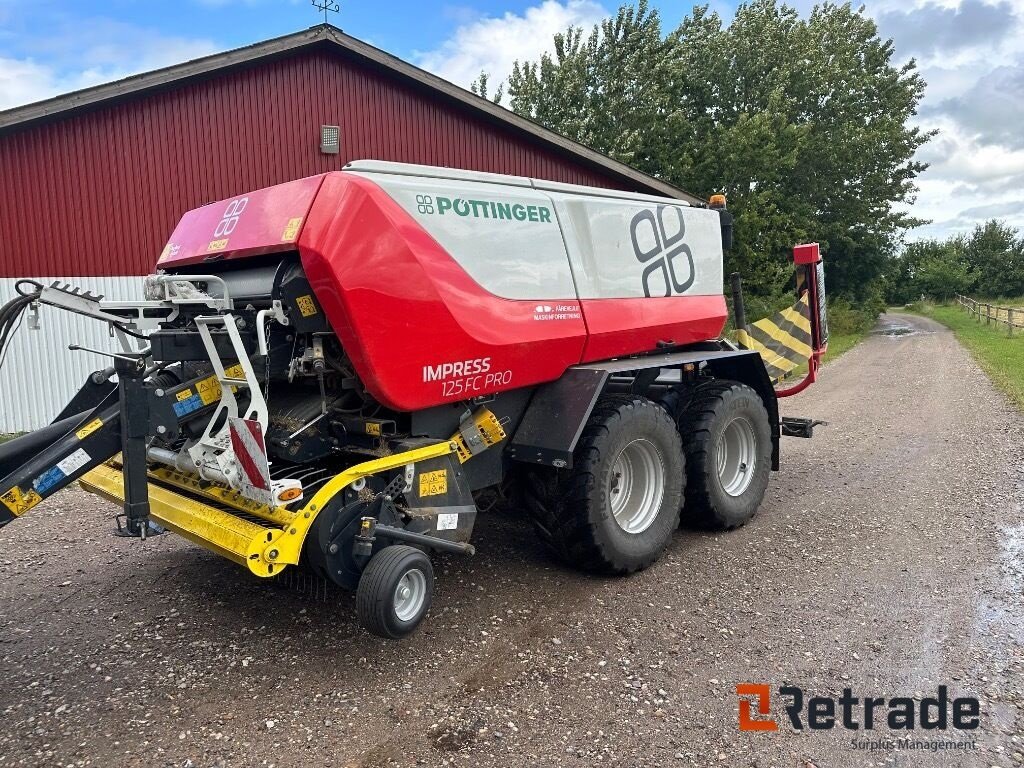 Rundballenpresse typu Pöttinger IMPRESS 125 FC PRO, Gebrauchtmaschine v Rødovre (Obrázek 1)