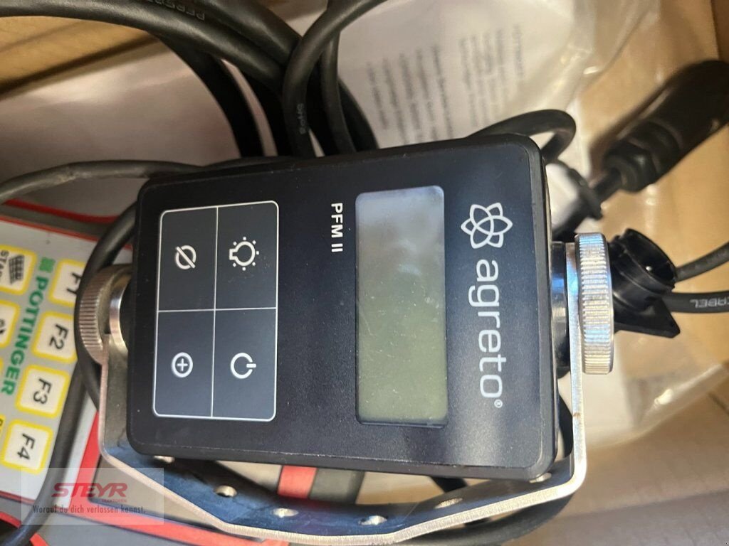 Rundballenpresse типа Pöttinger Impress 155V PRO, Gebrauchtmaschine в Kilb (Фотография 8)