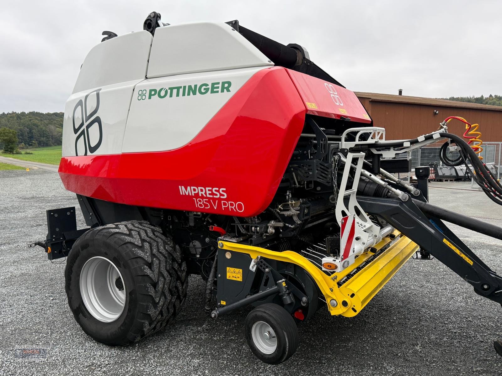 Rundballenpresse типа Pöttinger IMPRESS 185 V PRO, Gebrauchtmaschine в Lichtenfels (Фотография 8)