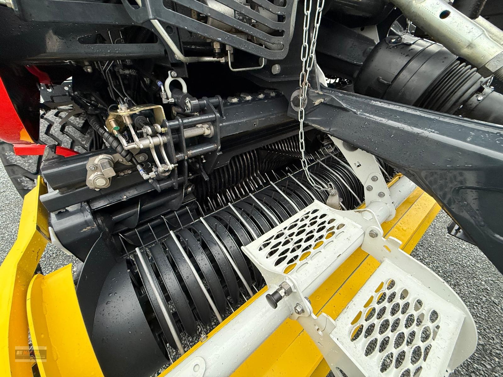 Rundballenpresse типа Pöttinger IMPRESS 185 V PRO, Gebrauchtmaschine в Lichtenfels (Фотография 14)