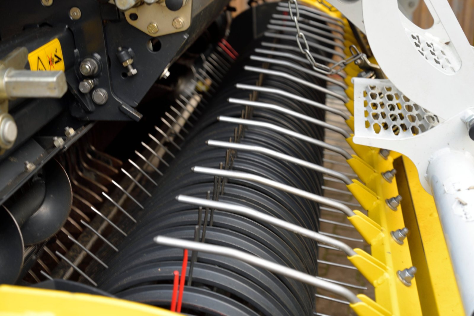 Rundballenpresse typu Pöttinger IMPRESS 185 V PRO, Gebrauchtmaschine v Pinzberg (Obrázek 2)