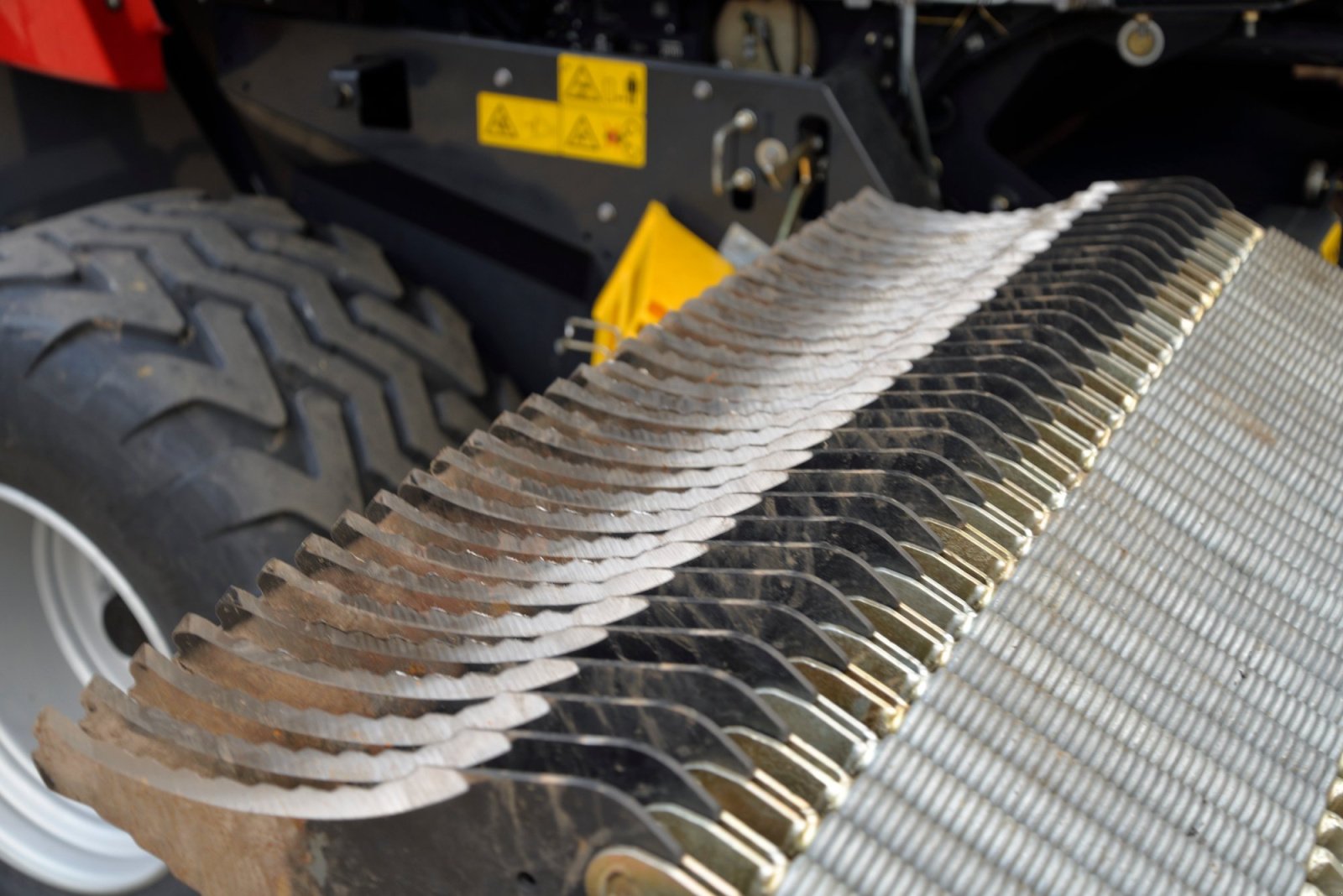 Rundballenpresse typu Pöttinger IMPRESS 185 V PRO, Gebrauchtmaschine v Pinzberg (Obrázek 4)