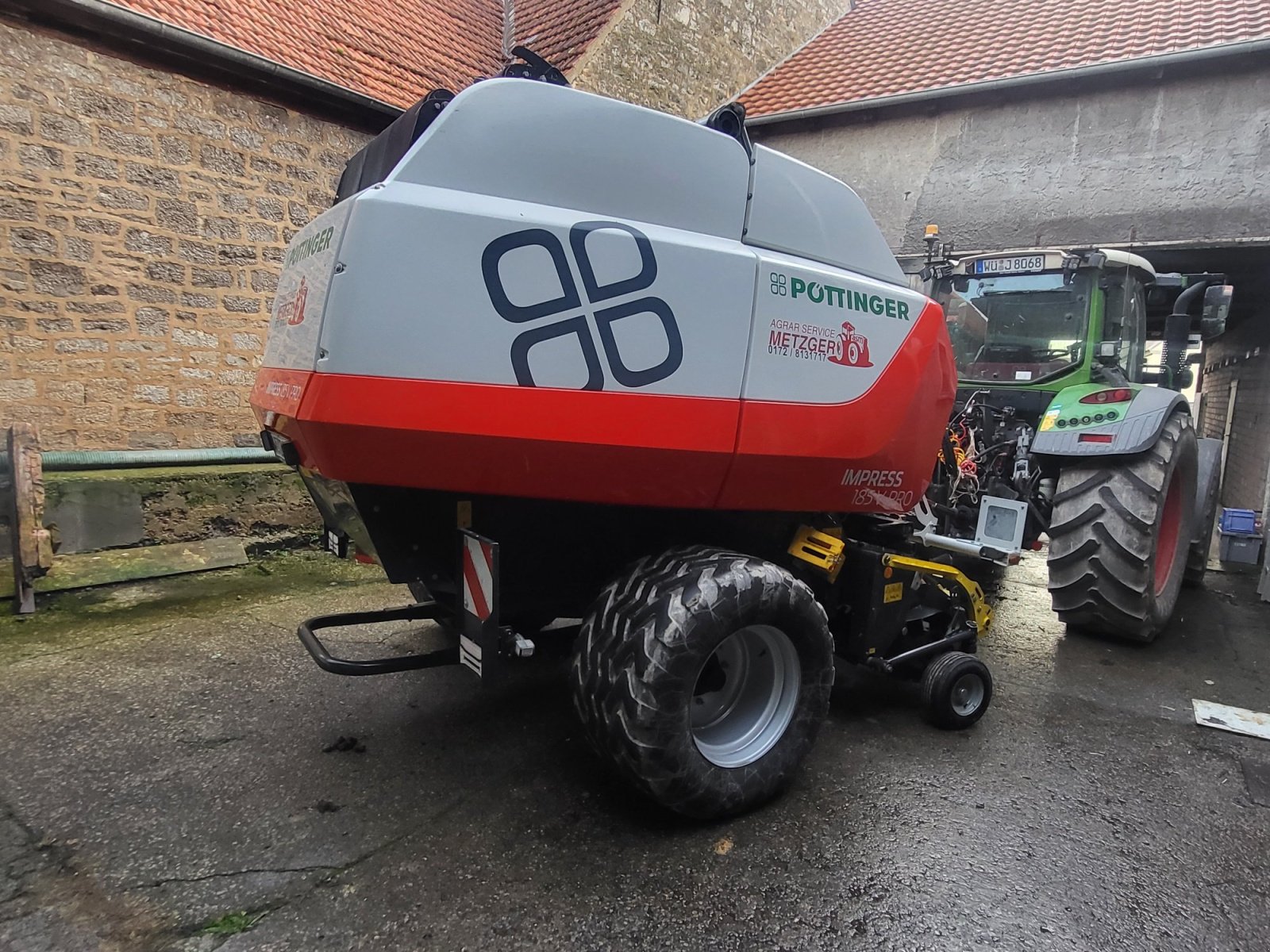 Rundballenpresse typu Pöttinger Impress 185 VC PRO, Gebrauchtmaschine v Gelchsheim (Obrázek 3)