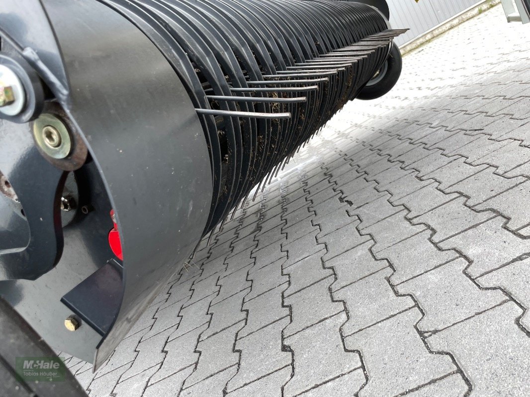 Rundballenpresse typu Pöttinger Impress 185V Master, Gebrauchtmaschine v Borgholzhausen (Obrázek 16)