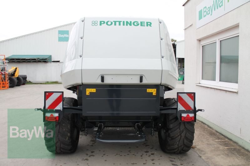 Pöttinger IMPRESS 3130 F PRO, Gebrauchtmaschine, Rok výroby: 2022 (Obrázok 3) Rundballenpresse typu Pöttinger IMPRESS 3130 F PRO, Gebrauchtmaschine v Straubing (Obrázok 3)