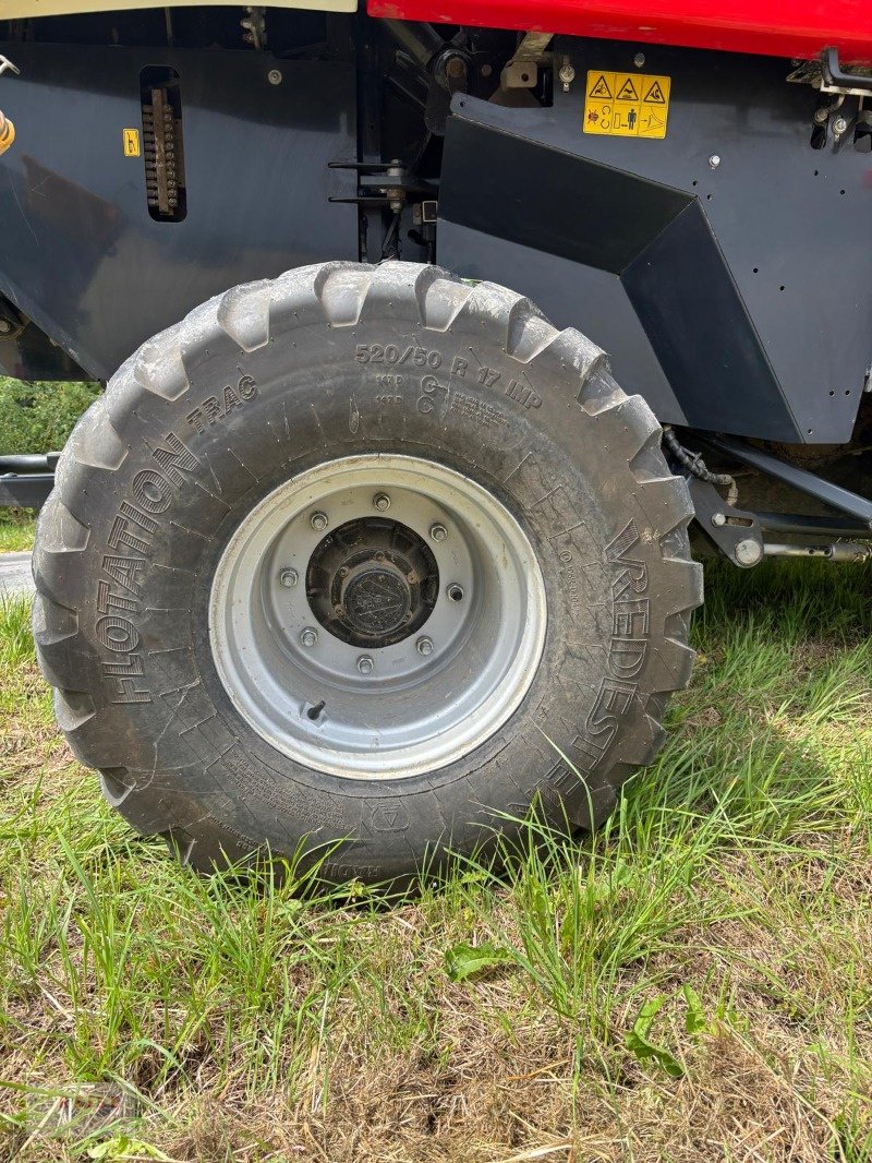 Rundballenpresse des Typs Pöttinger Impress 3130 Master, Neumaschine in Lippetal / Herzfeld (Bild 9)