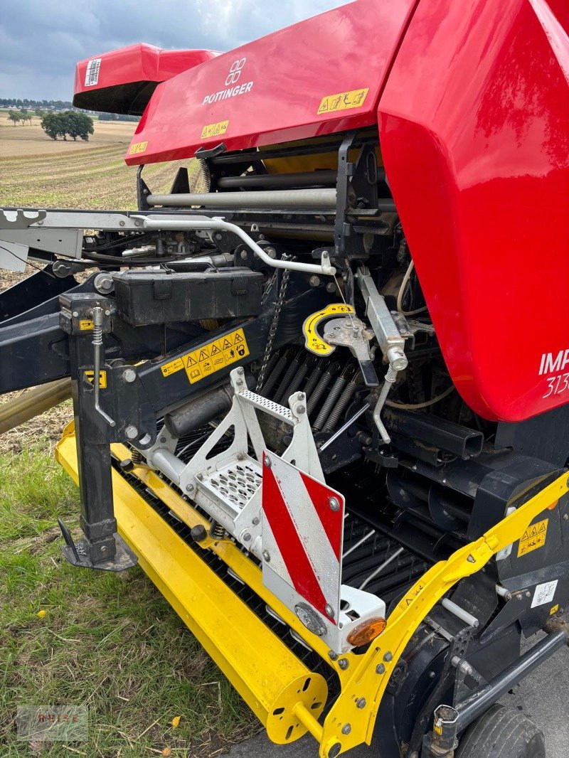 Rundballenpresse des Typs Pöttinger Impress 3130 Master, Neumaschine in Lippetal / Herzfeld (Bild 10)