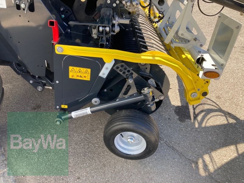 Rundballenpresse du type Pöttinger IMPRESS 3160 V PRO, Vorführmaschine en Nuertingen (Photo 8)