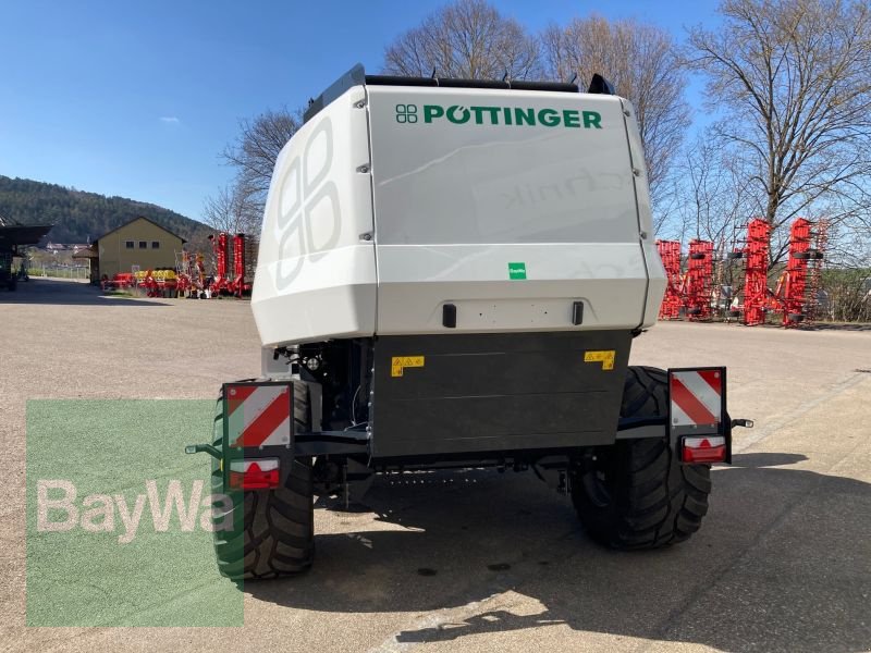 Rundballenpresse du type Pöttinger IMPRESS 3160 V PRO, Vorführmaschine en Nuertingen (Photo 2)