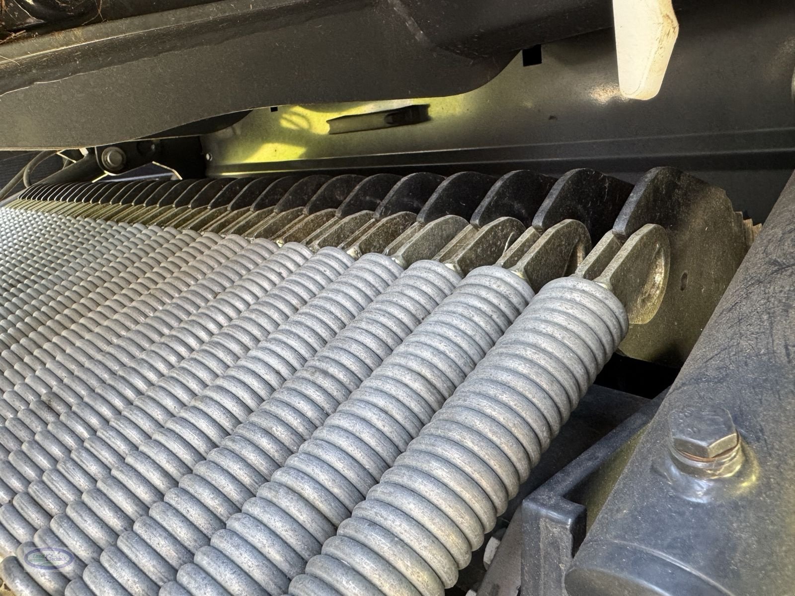 Rundballenpresse des Typs Pöttinger IMPRESS 3160 V PRO, Gebrauchtmaschine in Münzkirchen (Bild 7)