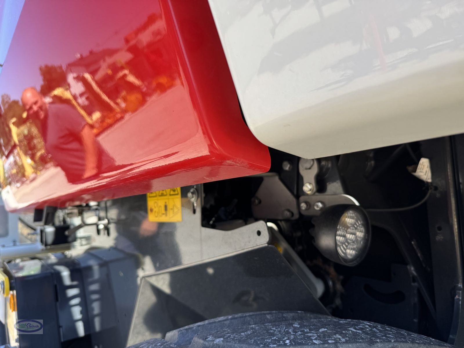 Rundballenpresse des Typs Pöttinger IMPRESS 3160 V PRO, Gebrauchtmaschine in Münzkirchen (Bild 19)