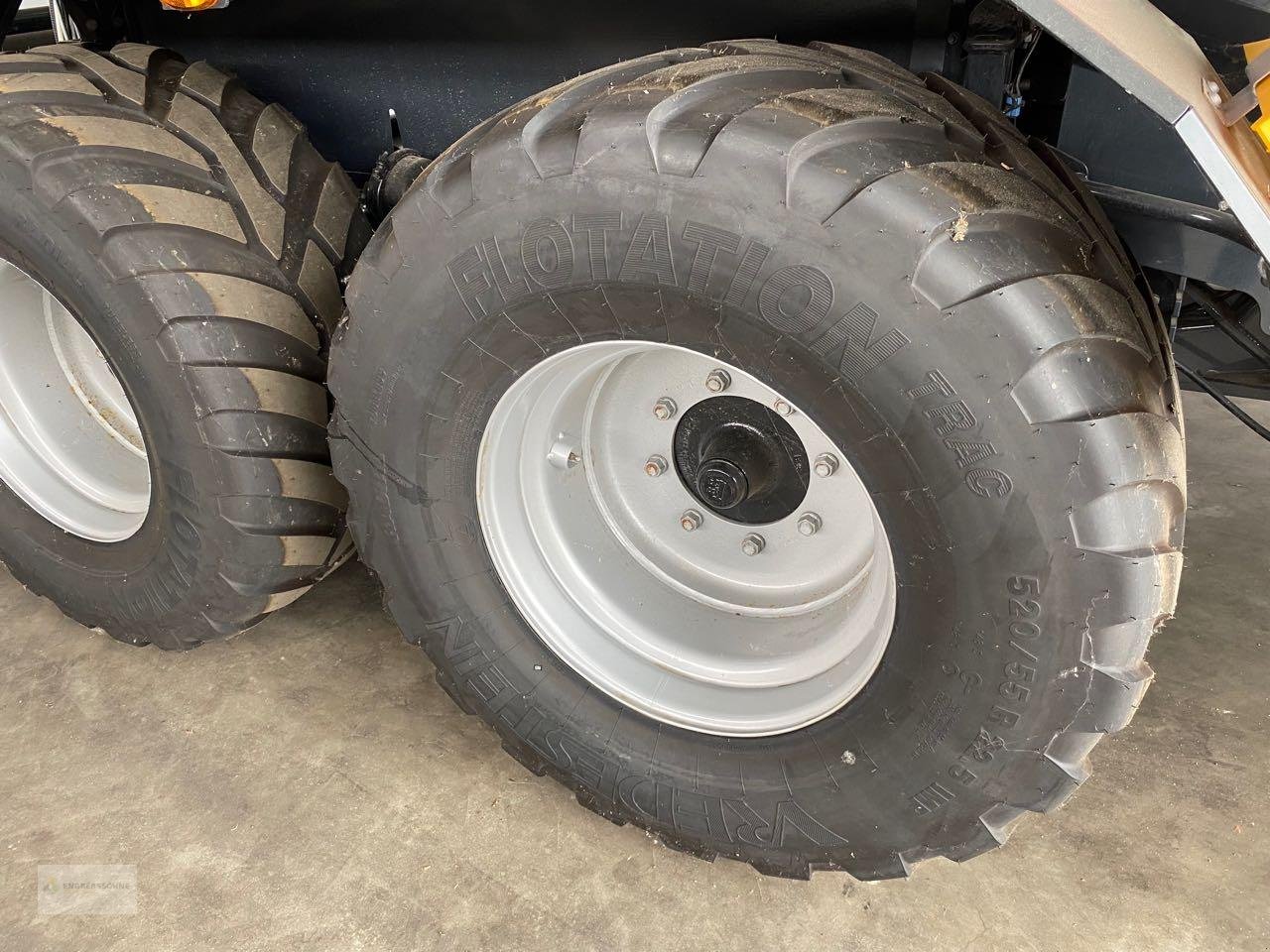 Rundballenpresse des Typs Pöttinger Impress 3190 VC PRO NEU, Neumaschine in Twist - Rühlerfeld (Bild 6)