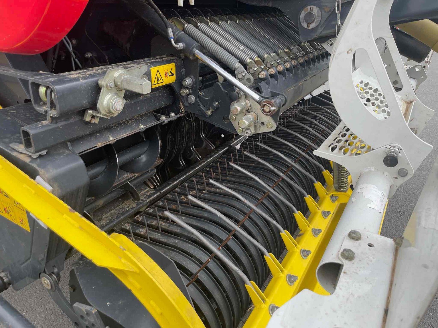 Rundballenpresse tip Pöttinger Presse à balles rondes IMPRESS 155V MASTER Pötting, Gebrauchtmaschine in SAINT CLAIR SUR ELLE (Poză 10)