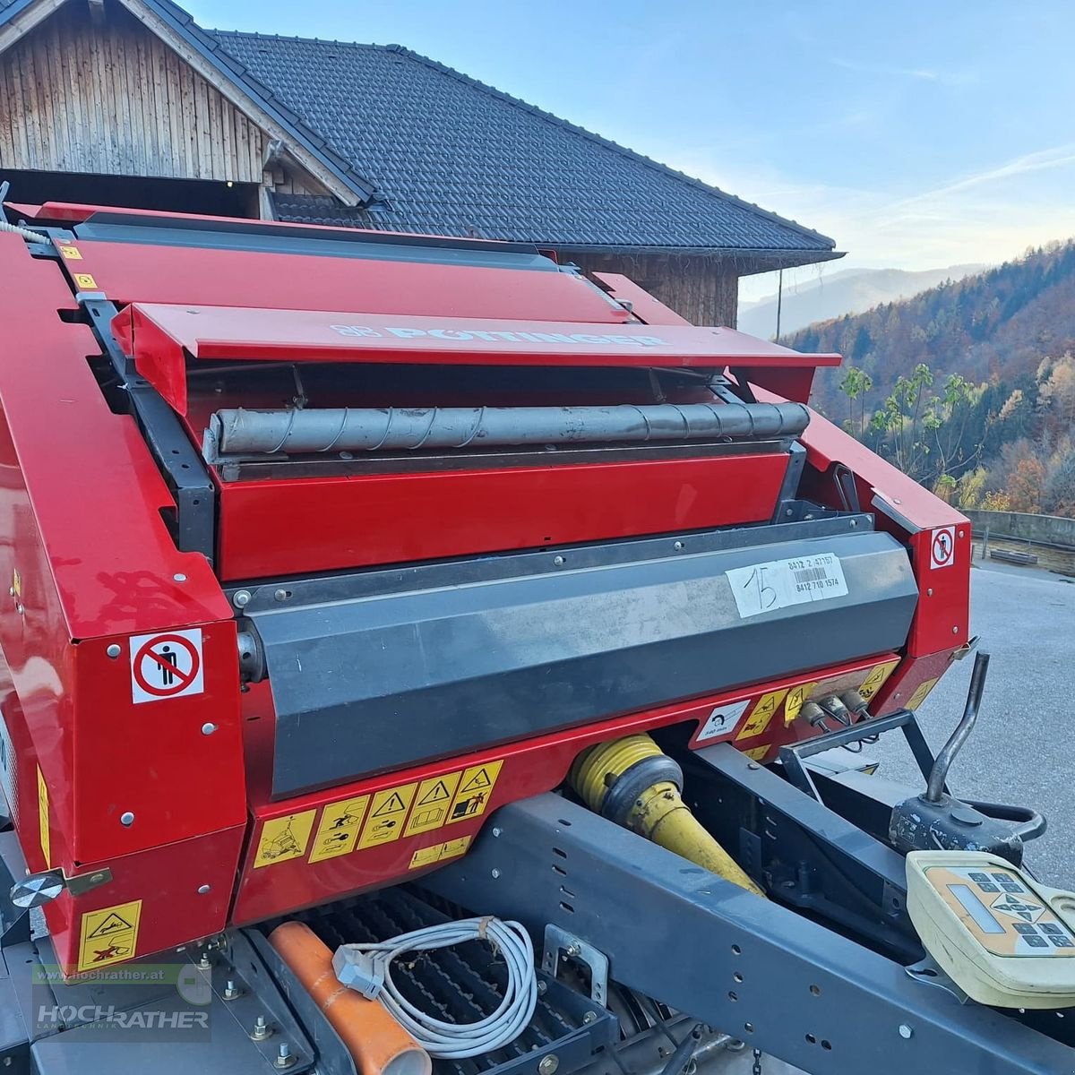 Rundballenpresse типа Pöttinger Roll Profi 3200, Gebrauchtmaschine в Kronstorf (Фотография 5)