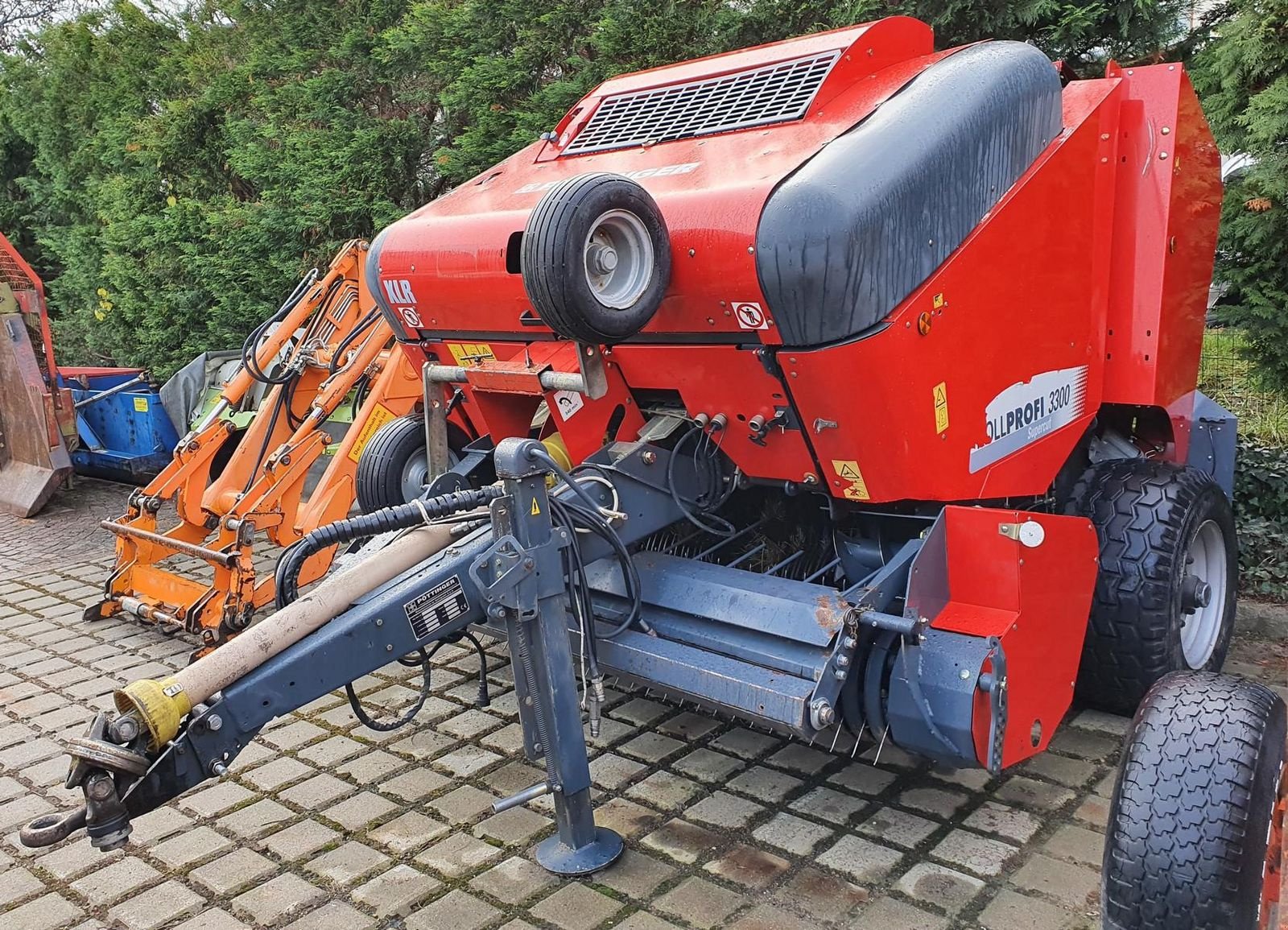 Rundballenpresse del tipo Pöttinger Rollprofi 3300 - GZ2647, Gebrauchtmaschine In Eppan (BZ) (Immagine 3)