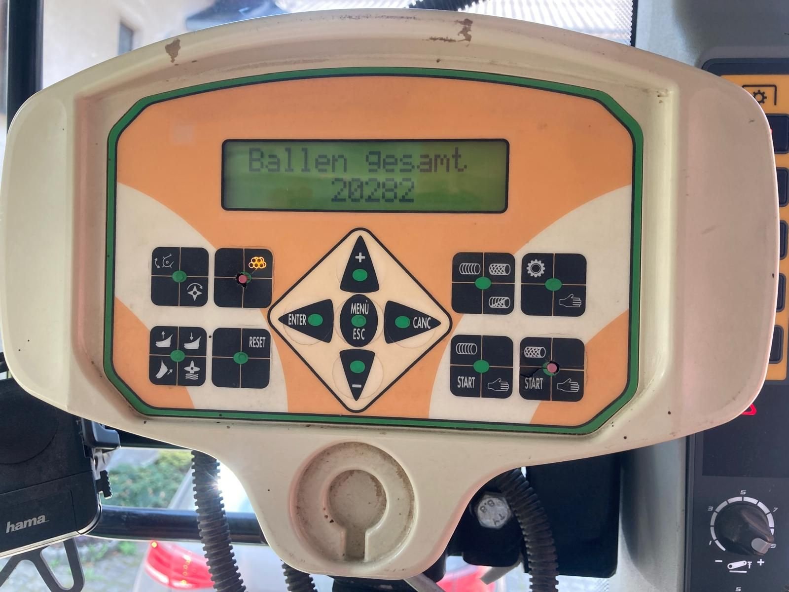 Rundballenpresse typu Pöttinger Vario Profi 6165 LSC, Gebrauchtmaschine w Hollenthon (Zdjęcie 4)