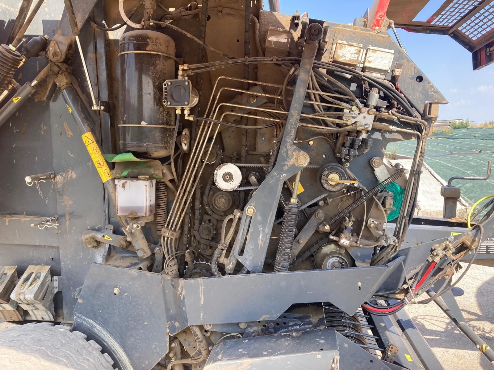 Rundballenpresse typu Pöttinger Vario Profi 6165 LSC, Gebrauchtmaschine w Hollenthon (Zdjęcie 8)