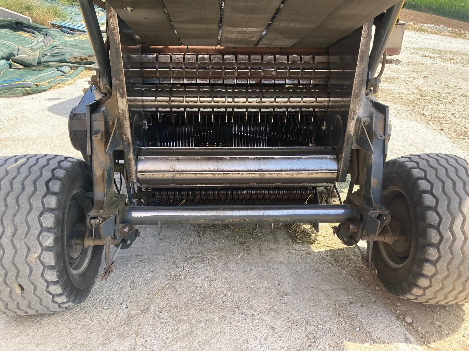 Rundballenpresse typu Pöttinger Vario Profi 6165 LSC, Gebrauchtmaschine w Hollenthon (Zdjęcie 5)