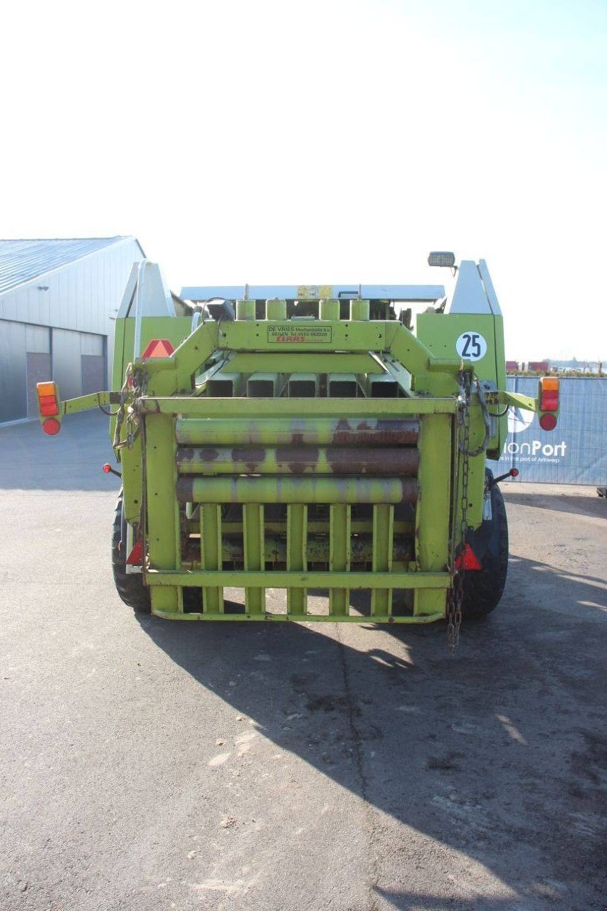 Rundballenpresse tip Sonstige Claas 735, Gebrauchtmaschine in Antwerpen (Poză 4)