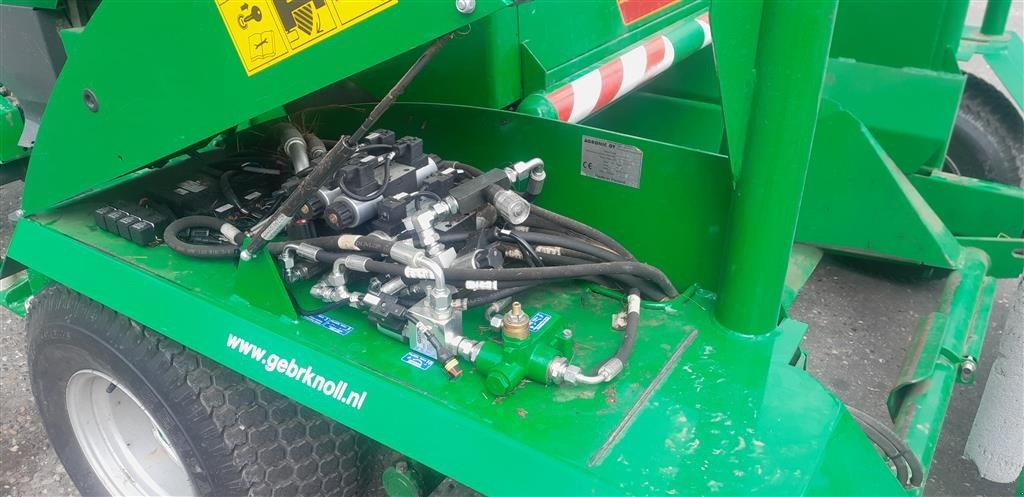 Rundballenpresse des Typs Sonstige MidiVario 85/100, Gebrauchtmaschine in Hadsund (Bild 13)