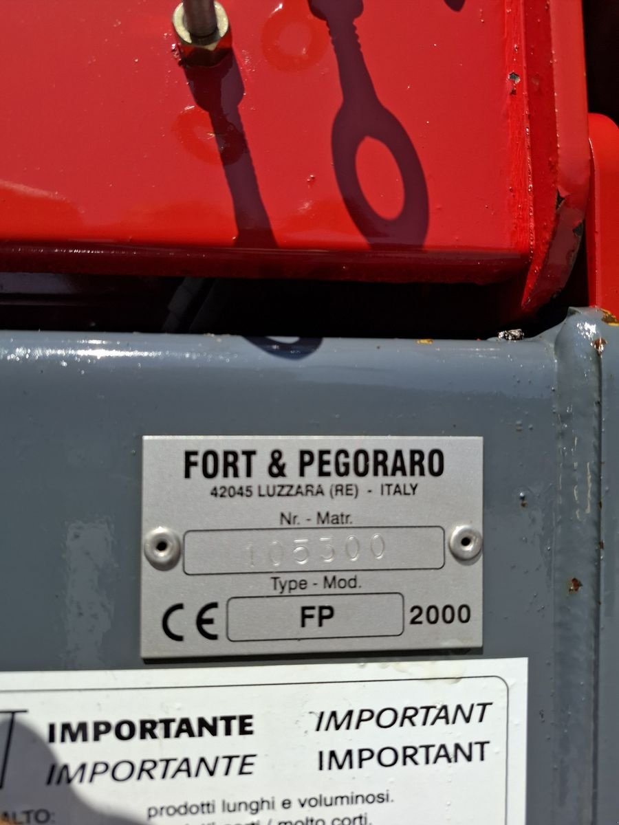 Rundballenpresse of the type Trumag FP 2000, Gebrauchtmaschine in Burgkirchen (Picture 3)