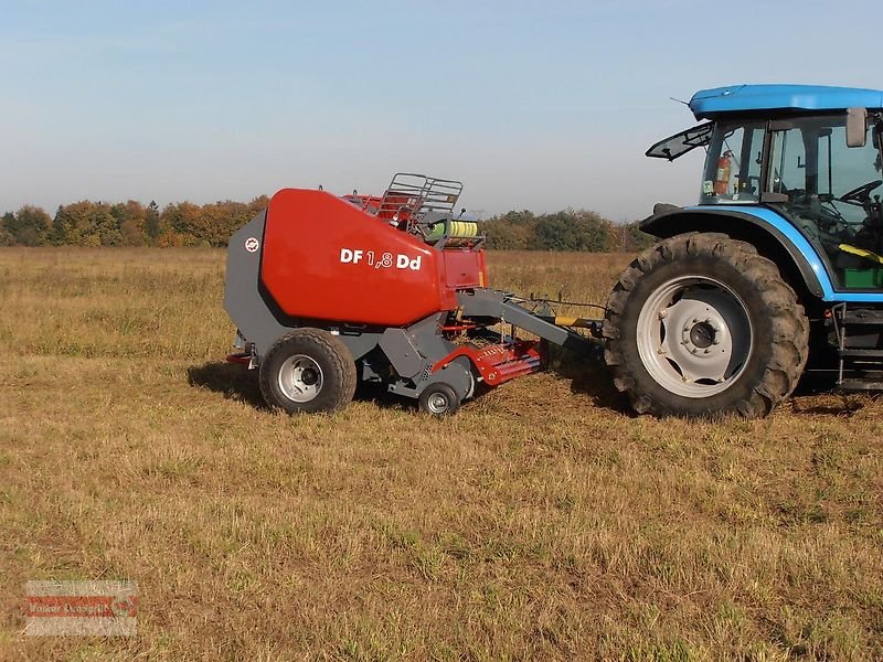 Rundballenpresse of the type Unia DF 1,8 Dd Festkammerpresse, Neumaschine in Ostheim/Rhön (Picture 6)