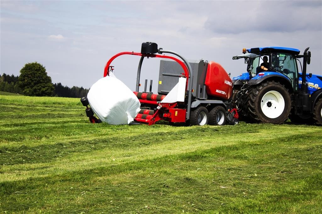 Rundballenpresse Türe ait Unia MASTER V med wrapper, Gebrauchtmaschine içinde Hadsund (resim 4)