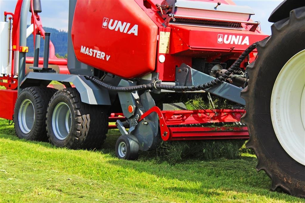 Rundballenpresse Türe ait Unia MASTER V med wrapper, Gebrauchtmaschine içinde Hadsund (resim 2)