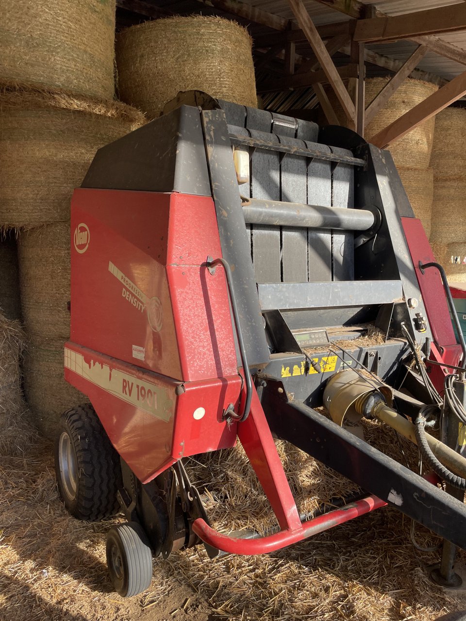 Rundballenpresse от тип Vicon 1901, Gebrauchtmaschine в LA ROCHE JAUDY (Снимка 1)