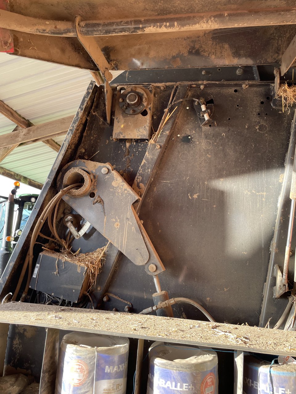 Rundballenpresse от тип Vicon 1901, Gebrauchtmaschine в LA ROCHE JAUDY (Снимка 10)