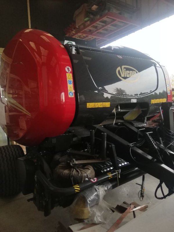 Rundballenpresse типа Vicon 5118, Gebrauchtmaschine в BLESMES (Фотография 1)