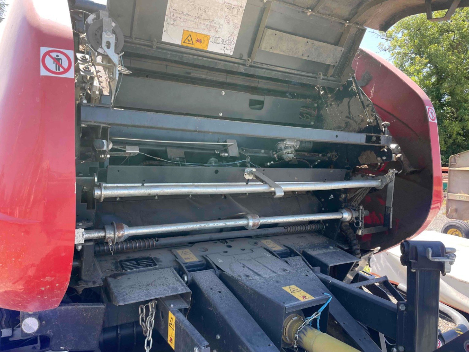 Rundballenpresse du type Vicon Presse à balles rondes RV4116RFF Vicon, Gebrauchtmaschine en LA SOUTERRAINE (Photo 9)