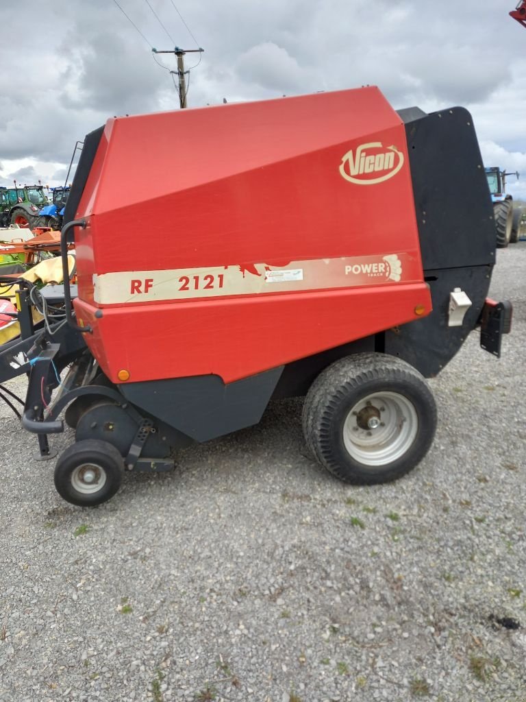 Rundballenpresse типа Vicon RF2121, Gebrauchtmaschine в Calmont (Фотография 3)