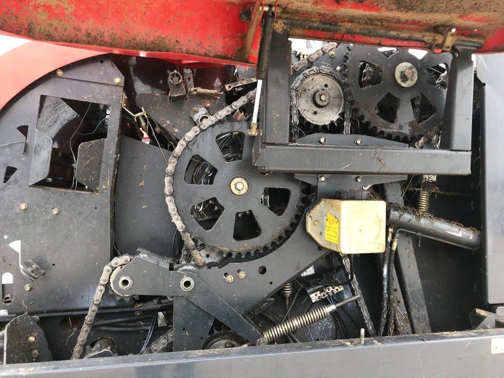 Rundballenpresse des Typs Vicon Rf235, Gebrauchtmaschine in MORLHON LE HAUT (Bild 10)