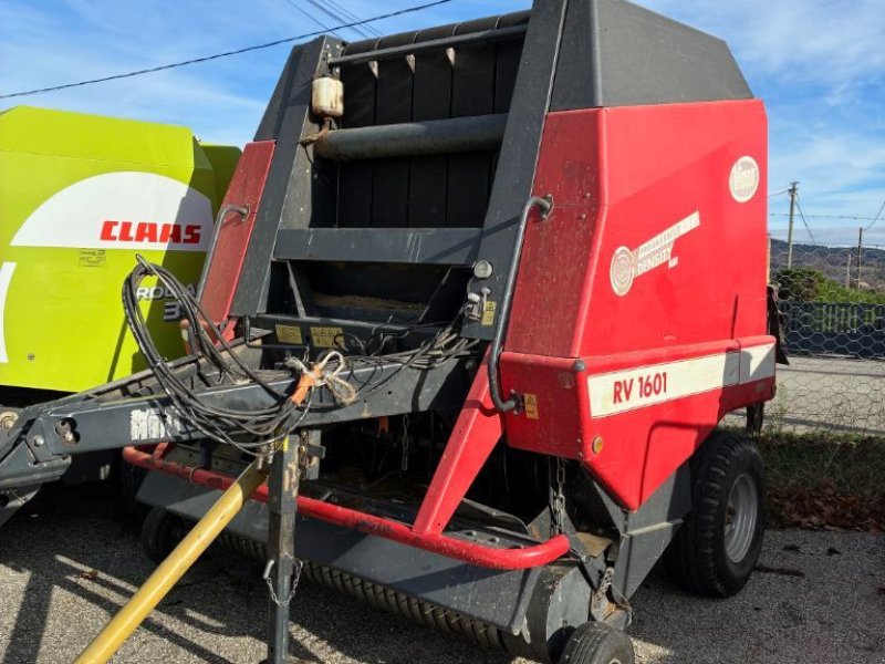 Rundballenpresse du type Vicon RV 1601, Gebrauchtmaschine en VERNOUX EN VIVARAIS (Photo 1)