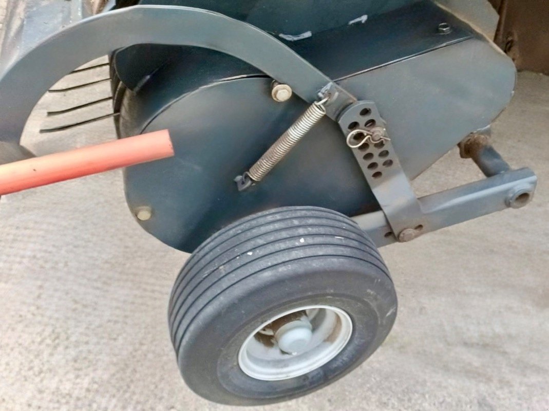 Rundballenpresse del tipo Vicon RV 187 Opticut, Gebrauchtmaschine In Liebenwalde (Immagine 9)