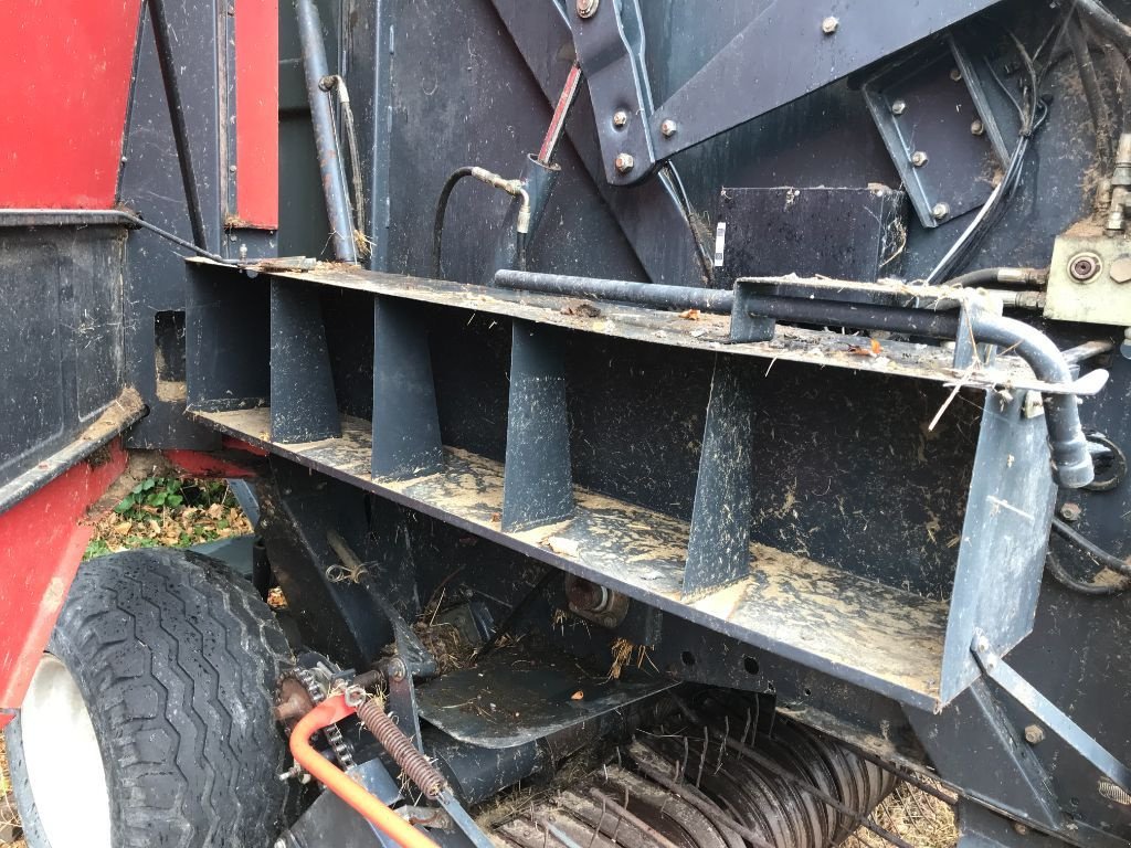 Rundballenpresse Türe ait Vicon RV 187, Gebrauchtmaschine içinde MORLHON LE HAUT (resim 8)