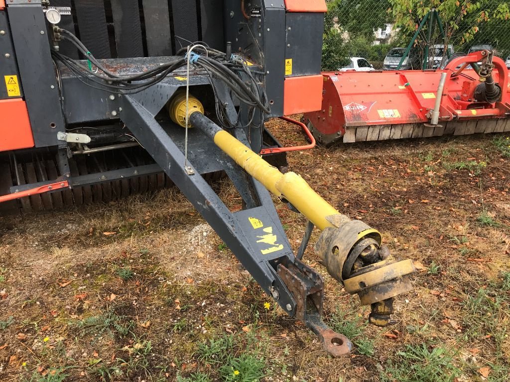 Rundballenpresse Türe ait Vicon RV 187, Gebrauchtmaschine içinde MORLHON LE HAUT (resim 4)