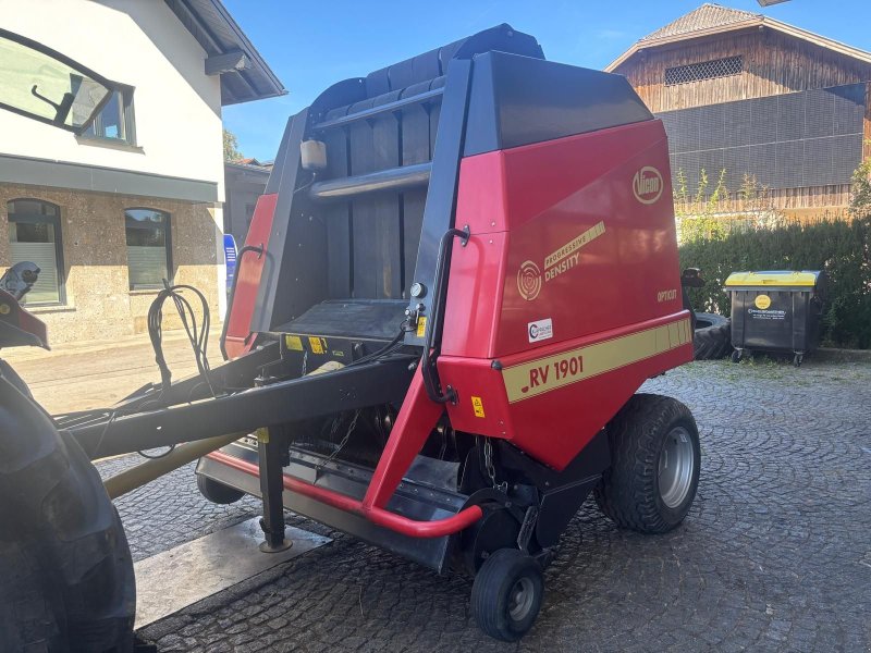 Rundballenpresse del tipo Vicon RV 1901, Gebrauchtmaschine In Berndorf (Immagine 1)