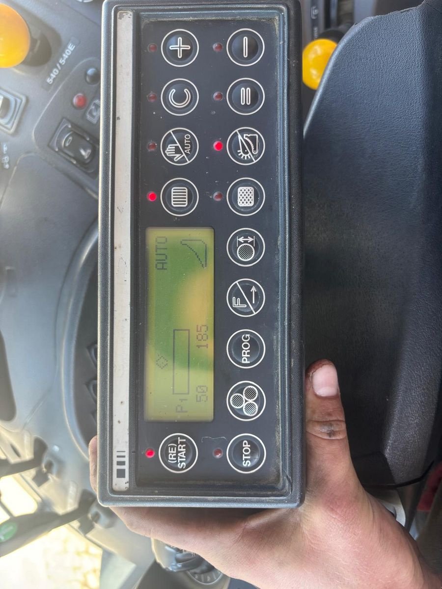 Rundballenpresse des Typs Vicon RV 1901, Gebrauchtmaschine in Berndorf (Bild 7)